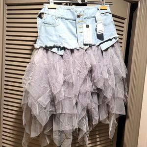 Denim skirt with tulle